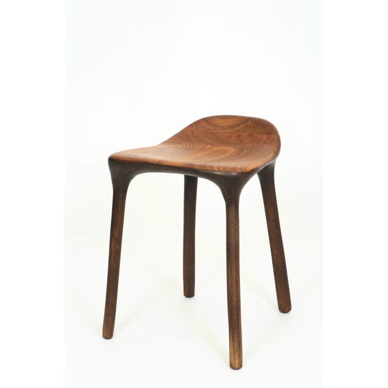 <a href=https://www.galeriegosserez.com/gosserez/artistes/loellmann-valentin.html>Valentin Loellmann </a> - One Piece - stool